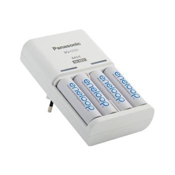 Panasonic Eneloop Basic Charger + 4x Panasonic Eneloop 1900mAh K-KJ51MCC40E