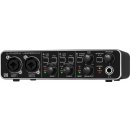 Behringer UMC 204 HD