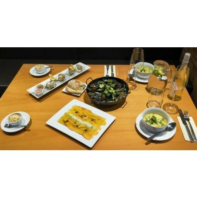 Středomořské 3chodové menu se slávkami na bílém víně pro 2 osoby v Praze – Hledejceny.cz