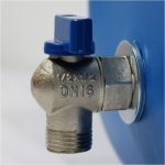 ALLTRUCKER Kanystr plastový na vodu s kovovým kohoutkem spodním 10l – Zboží Dáma