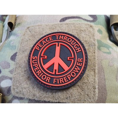 JACKETS TO GO Nášivka PEACE THROUGH SUPERIOR FIREPOWER plast velcro ČERNÁ/ČERVENÁ – Hledejceny.cz