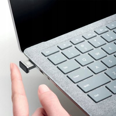 KENSINGTON IT klíč VeriMark™ s otiskem prstu K64704EU – Hledejceny.cz
