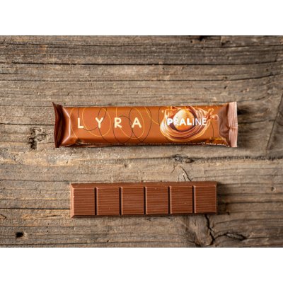 Čokoládovna Lyra Tyčinka Praliné mléčná čokoláda s náplní praliné 30 g – Hledejceny.cz