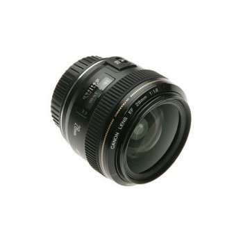Canon EF 28mm f/1.8 USM