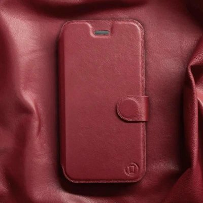 Kožené flip pouzdro Mobiwear na mobil Xiaomi Poco X4 Pro 5G - Tmavě červené - L_DRS (Luxusní flip obal, kryt, pouzdro Mobiwear pro mobilní telefon Xiaomi Poco X4 Pro 5G - Tmavě červené - kožené - L_DR