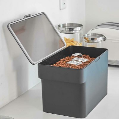 Zásobník na krmení Yamazaki Tower 5611, 6L – Zbozi.Blesk.cz