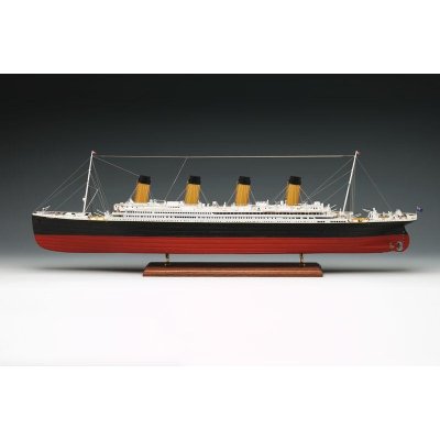 Amati R.M.S. Titanic kit 1:250 – Zbozi.Blesk.cz