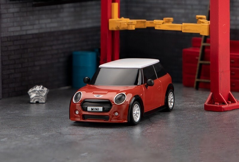 RACING TURBO On-Road RC Car RTR Licencovaná karoserie MINI Cooper červená s bílou střechou 1:76