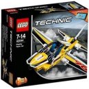 LEGO® Technic 42044 Výstavní akrobatická stíhačka