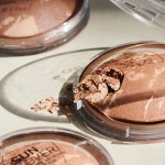 Catrice Sun Lover Glow bronzer odstín 010 Sun-kissed Bronze 8 g – Zboží Dáma