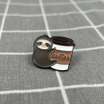 Pinarna Lenochod s kafíčkem – Zboží Dáma