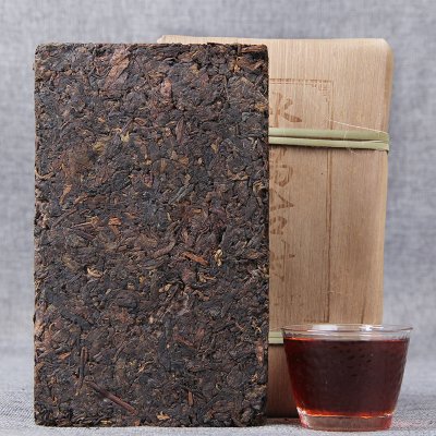 Solia Puerh Icelandic 2013 puer čaj cihla 500 g – Zbozi.Blesk.cz