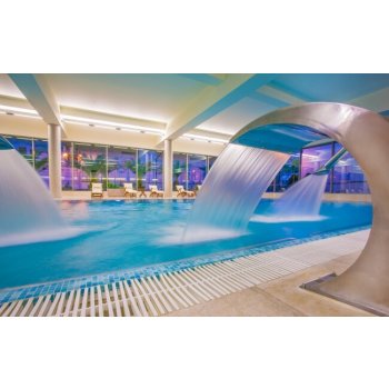 Karlovy Vary v luxusním Hotelu Savoy Westend ***** se snídaní/polopenzí, wellness s bazénem + solná jeskyně - 3 dny pro 2 osoby