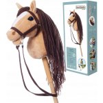 HOPPIHORSE kůň na tyči hobby horse velikost A4 béžový – Sleviste.cz