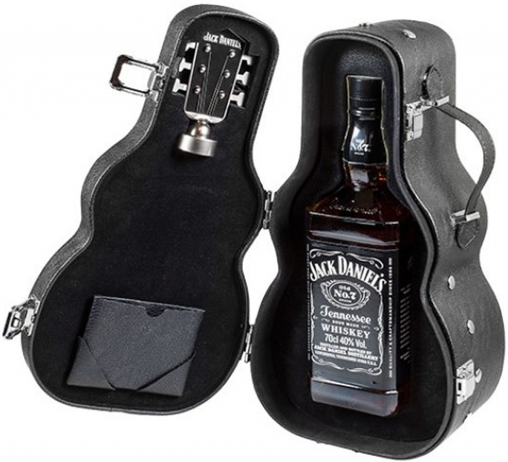 Jack Daniel\'s 40% 0,7 l (dárkové balení kytara)