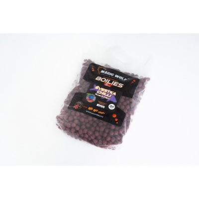 Magic Wolf boilies 5 kg 20 mm Švestka / Chilli – Zboží Dáma
