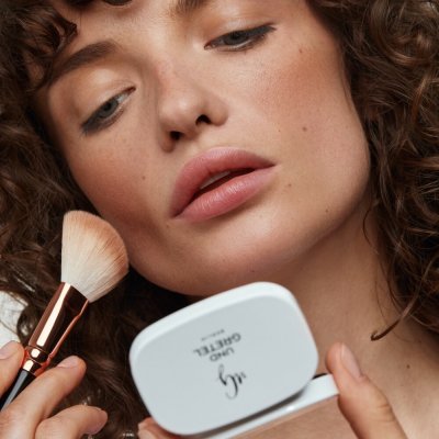 Und Gretel ILGE Translucent Powder Clear 6,5 g – Hledejceny.cz