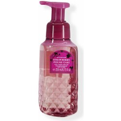 Bath & Body Works pěnové mýdlo na ruce Strawberry Pound Cake 259 ml