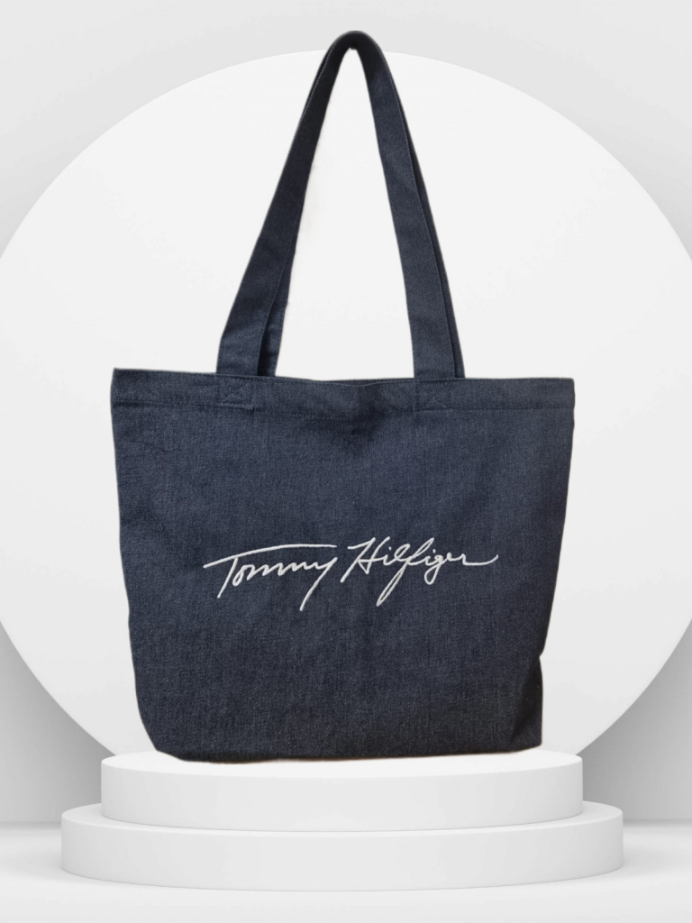 Tommy Hilfiger dámská denimová taška s vyšitým logem