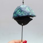 e-bonsai Kovový zvonek do větru modrozelená – Sleviste.cz