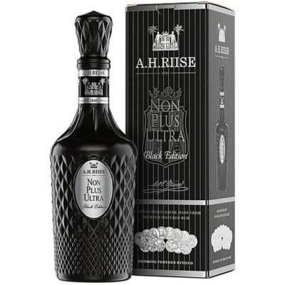 A.H. Riise Non Plus Ultra Black Edition 42,0% 0,7 l (karton)