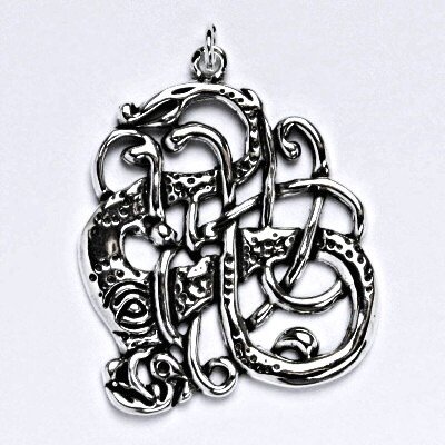 Čištín Stříbrný přívěsek s patinou, keltský had, P 101