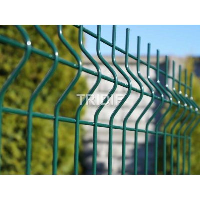 Panel 3D zelený (zinek+komaxit) / průměr drátů 4,0 mm / délka 2500 mm – Sleviste.cz