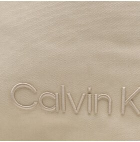 Calvin Klein kabelka Ck Summer Shopper Lg Refib K60K610432 béžová