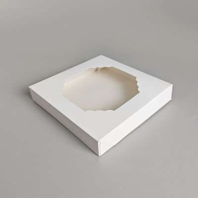 Cake star krabička bílá s okénkem nízka 20x20x3,5cm – Zbozi.Blesk.cz