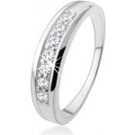 Šperky eshop zásnubní stříbrný prsten 925 s linií zirkonů vsazenou v ramenech HH18.9 – Sleviste.cz