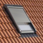 RoofLITE Předokenní solární roleta 78x118 cm – Zboží Mobilmania