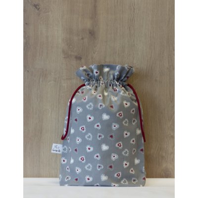 Pytlík šedý se srdíčky střední – Zboží Mobilmania