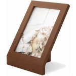 Umbra Podium Picture Frame, dřevěný obrazový rám, fotorámeček, volně stojící, dřevo, světlý ořech, portrétní formát, 13 x 18 cm, 1016772-1055 – Sleviste.cz