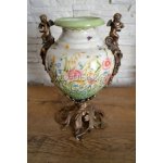 Porcelánová zámecká váza s bronzovými amorky – Hledejceny.cz