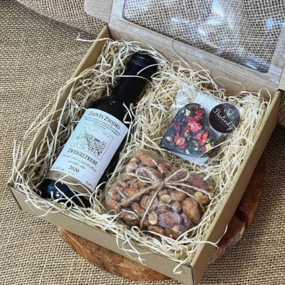 Nutworld Dárková krabička VLASTNÍ VÝBĚR Bylinný sirup bezový srdíčko čokoládové – Zboží Mobilmania