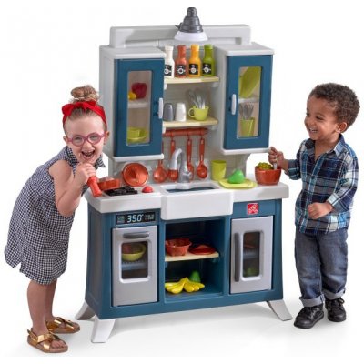 Step2 Moderní realistická dětská kuchyně s mnoha doplňky – Zboží Mobilmania