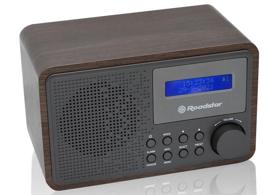 Rádio Roadstar HRA-700D