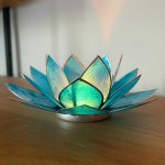 Lotosový svícen z Capiz lastur modrý – Zbozi.Blesk.cz