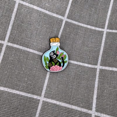 Pinarna Černá kočička v baňce s kytičkami – Zboží Dáma