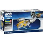 Revell Plastic ModelKit SW 06747 The Mandalorian: Razor Crest 1:72 – Zboží Dáma