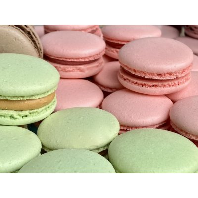 Remoska Kurz: Makronky Termín: Pátek 15.5.2026, 15:00 - 19:00 hodin – Zboží Dáma