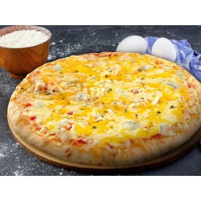 Family Market mražená Pizza Quattro Formaggi 2 ks 680 g – Zboží Mobilmania