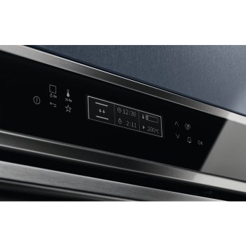 Electrolux EOC8P31X