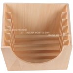 Montessori D004 stojan na 6 zapínacích rámů – Sleviste.cz