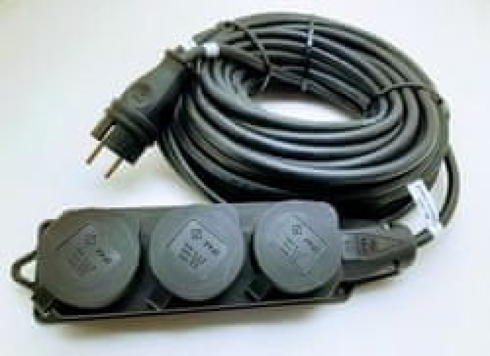 Titanex Prodlužovací kabel venkovní gumový 20m 3 zásuvka 230V 3x1,5 H07RN-F  | Srovnanicen.cz