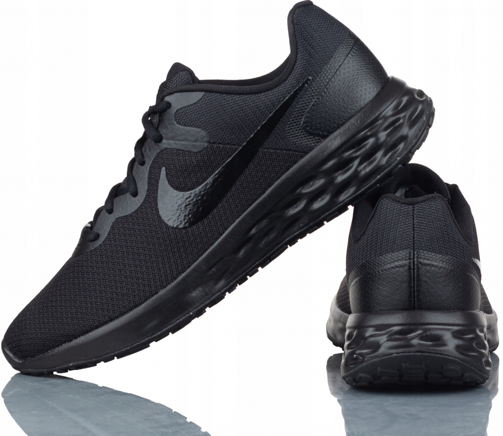 Nike Revolution 6 Next Nature black/dark smoke grey /black