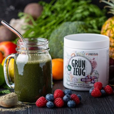 ProFuel Zelenáč 42 Superfoods příchuť Wild Berry 300 g – Hledejceny.cz