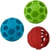 Hračka pro psa JW Hol-EE Treat-n-Squeak pískací děrovaný míč mix barev