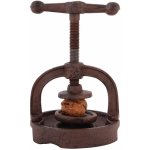 Louskáček na ořechy na bázi Esschert Design, hnědý – Sleviste.cz