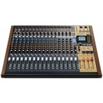 Tascam Model 24 – Zboží Živě Tascam Model 24 – Zboží Živě